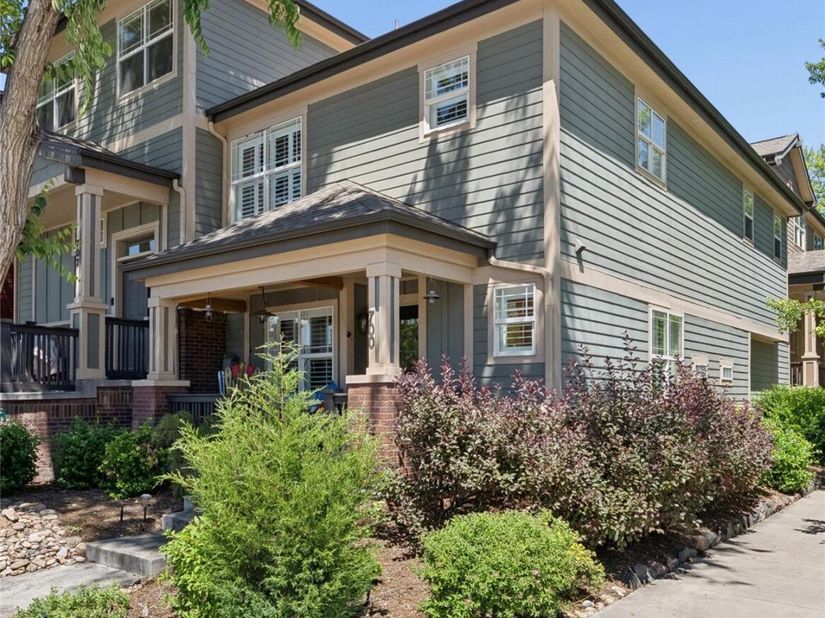 700 Albion Street, Denver CO 80220