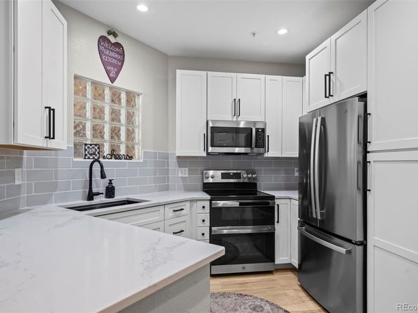 1631 W Canal Circle 817, Littleton CO 80120