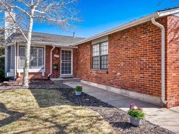 5554 S Lansing Court