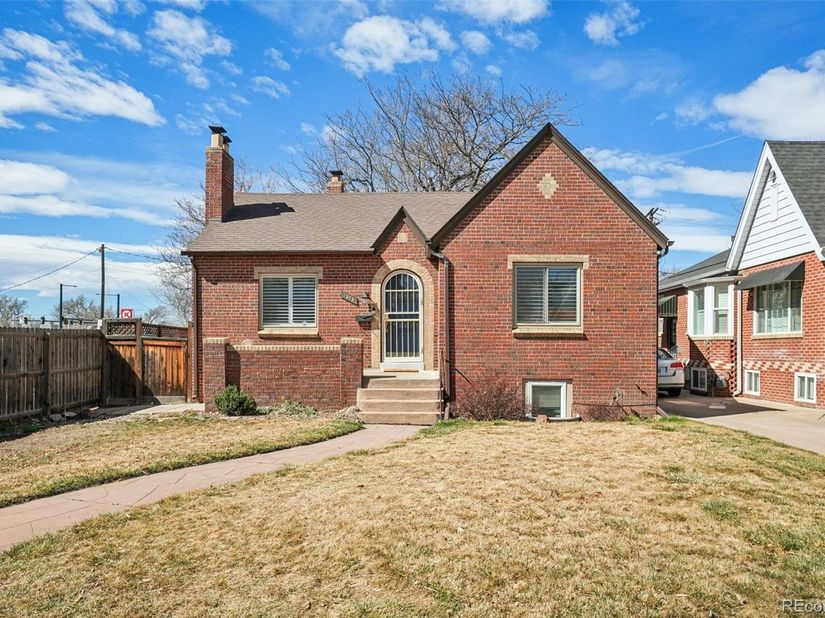1525 Holly Street, Denver CO 80220