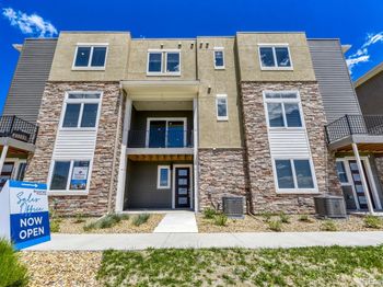 15577 W Washburn Drive