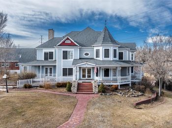 955 Independence Street