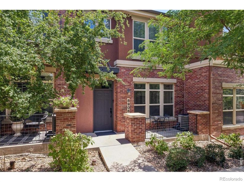8906 E Nichols Place, Centennial CO 80112