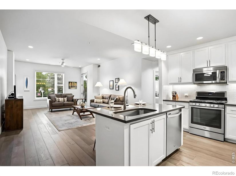 3401 Arapahoe Avenue 104, Boulder CO 80303