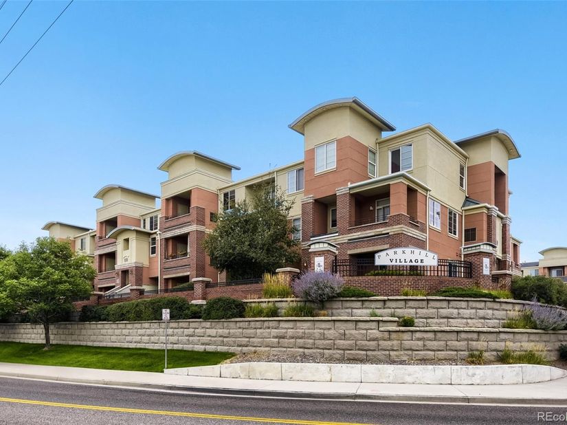4100 Albion Street 311, Denver CO 80216
