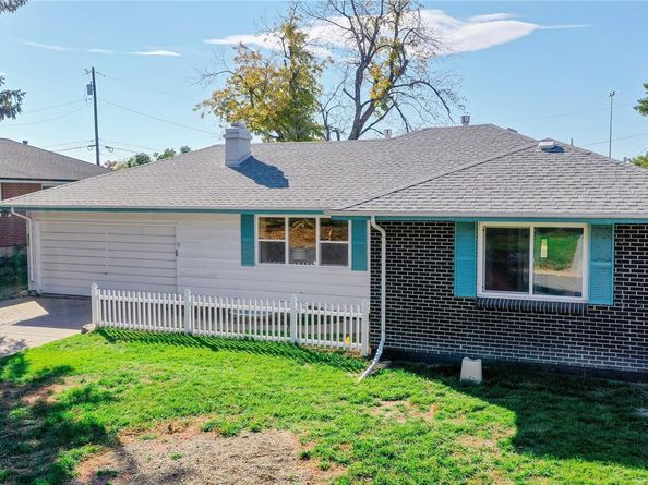 3067 S Holly Place, Denver CO 80222