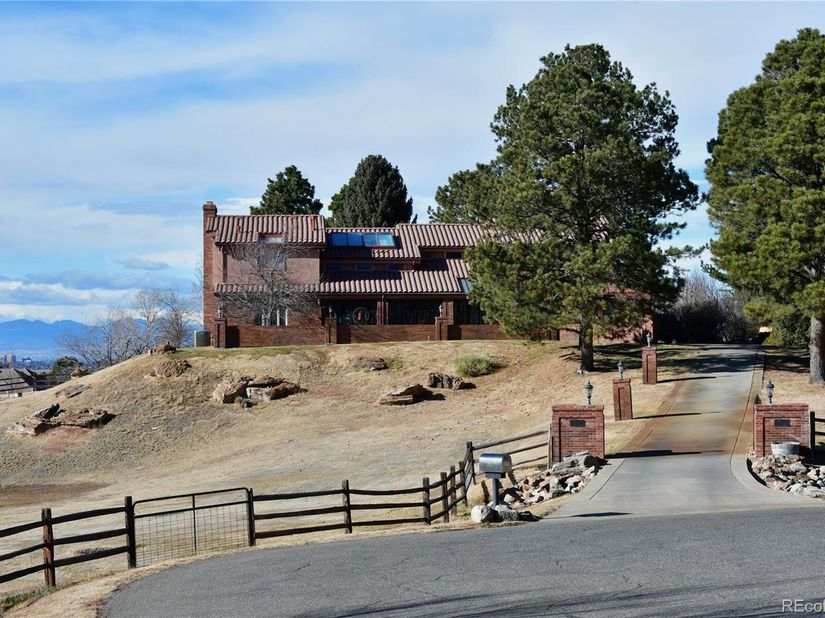7591 S Ensenada Court, Centennial CO 80016