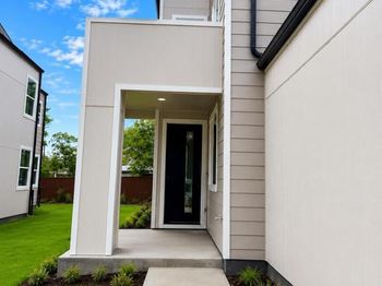 5516 Clay Court