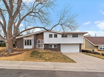 3007 S Xanthia Street