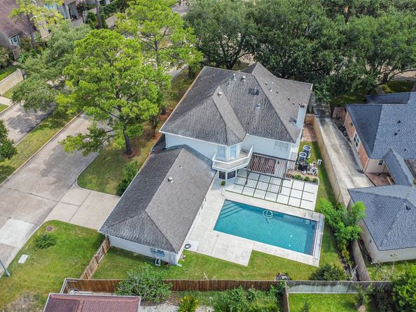 502 Lee Shore Lane, Houston TX 77079