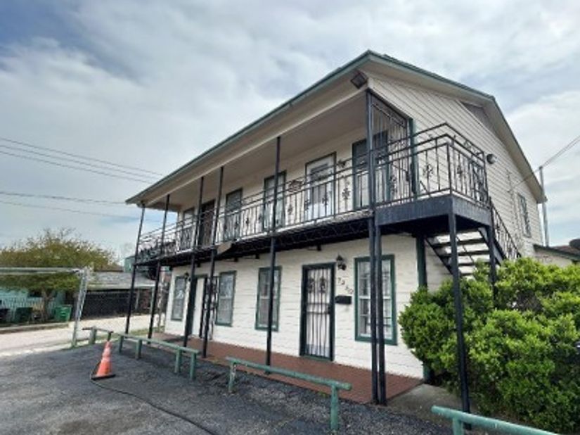7250 Market Street, Houston TX 77020