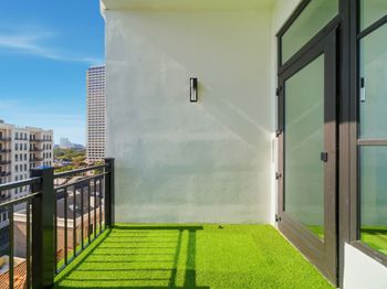 2323 San Felipe Street