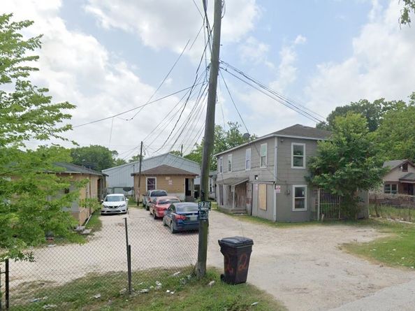 4638 Sunflower Street 9, Houston TX 77051