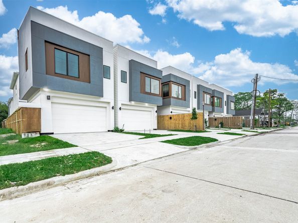 3509 Mcilhenny Street, Houston TX 77004