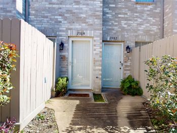 2984 Holly Hall Street