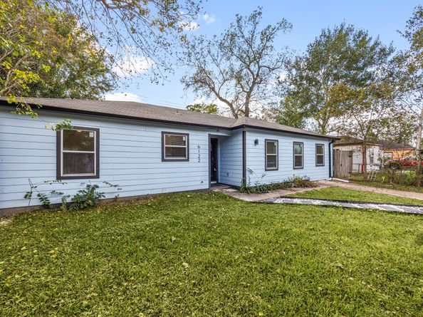 6122 Beldart Street, Houston TX 77033