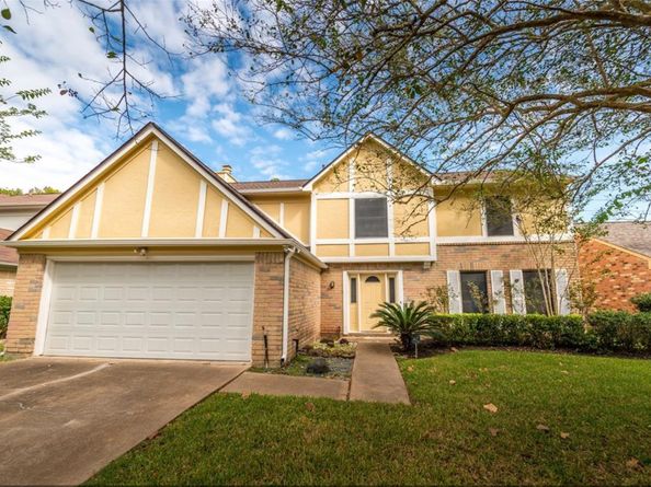 3423 Hidden Creek Drive, Sugar Land TX 77479