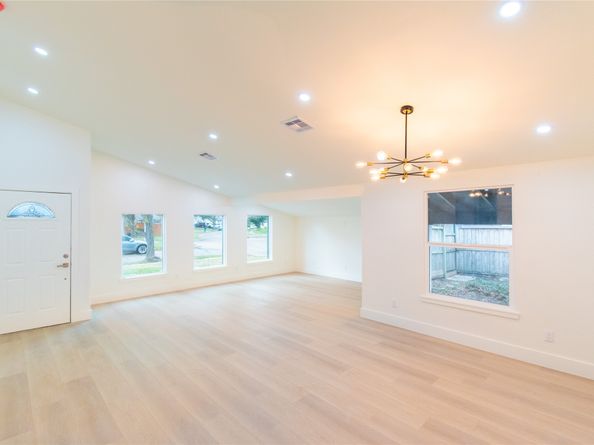 15411 Sierra Valle Drive, Houston TX 77083