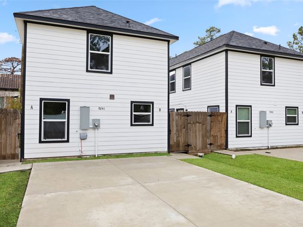 9241 Seeker Street, Houston TX 77028