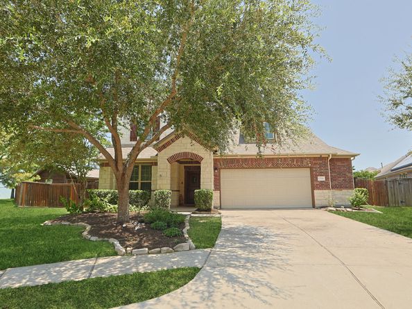 10546 Hartfield Bluff Lane, Cypress TX 77433