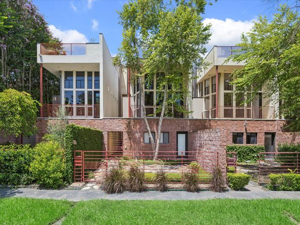 6322 Haskell Street B, Houston TX 77007