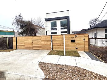 1207 Collier Street