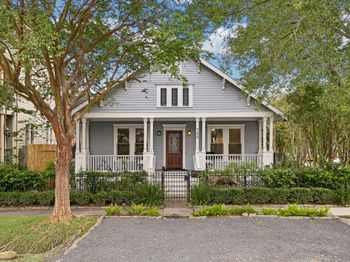 700 E 9th Street