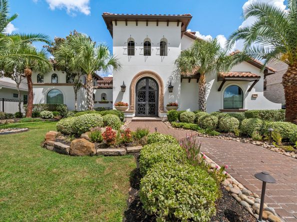 35 Enclave Manor Drive, Sugar Land TX 77479