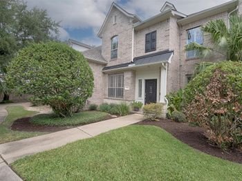2402 Clippers Square