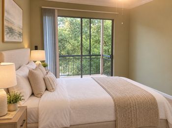 4515 Briar Hollow Place