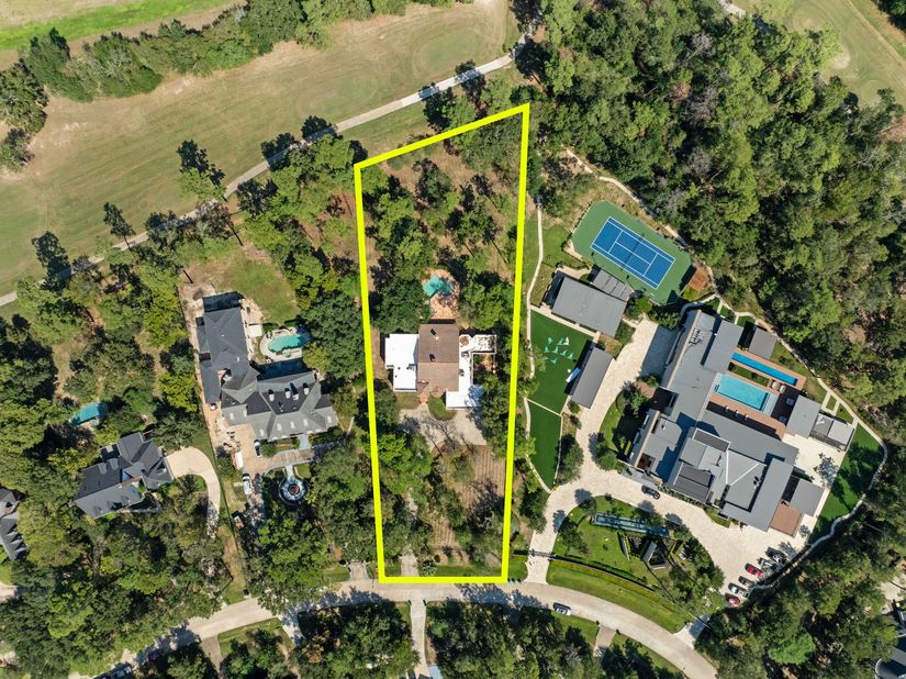 43 N Longspur Drive, The Woodlands TX 77380