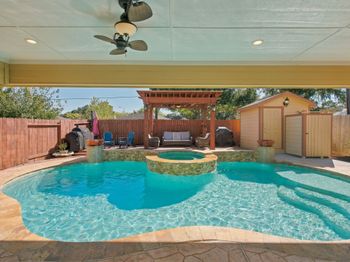 20023 Sunshine Ridge Lane