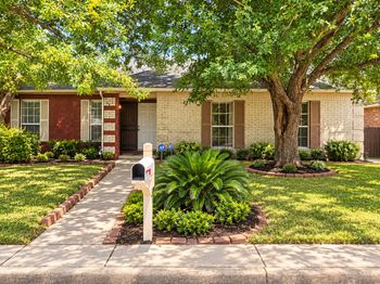 12750 Shannon Hills Drive