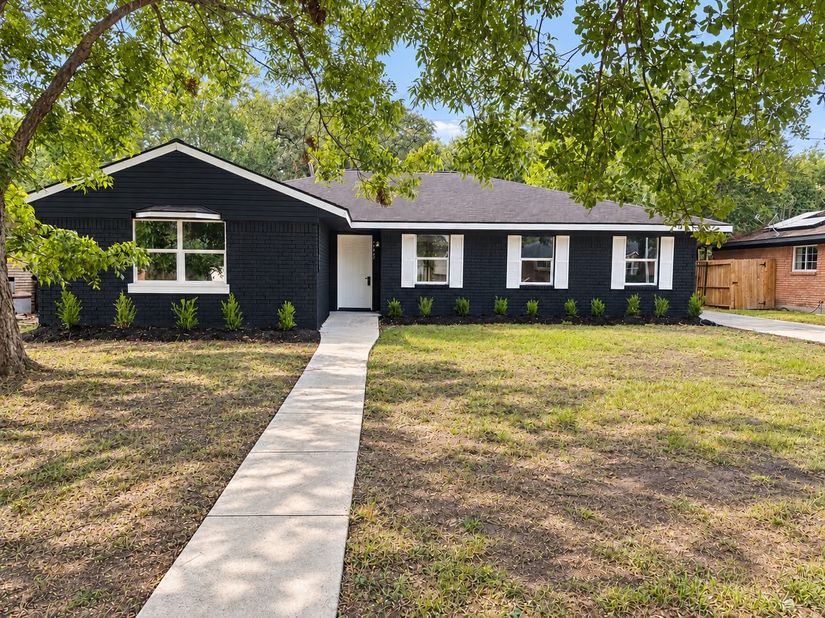 11410 Braewick Drive, Houston TX 77035