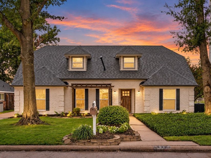 9506 Moorberry Lane, Houston TX 77080