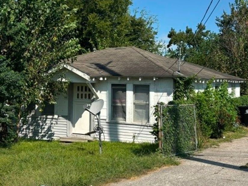 7507 Amarillo, Houston TX 77020