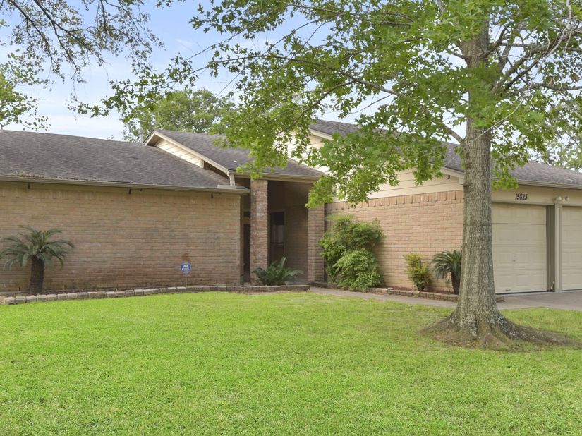 15823 Fox Springs Drive, Houston TX 77084