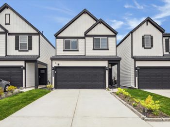 3215 Creston Gate Drive