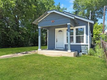 3423 Dennis Street
