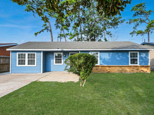 6511 Mohawk Street, Houston TX 77016