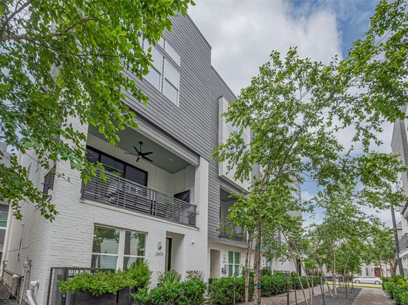 2608 Rusk Street, Houston TX 77003