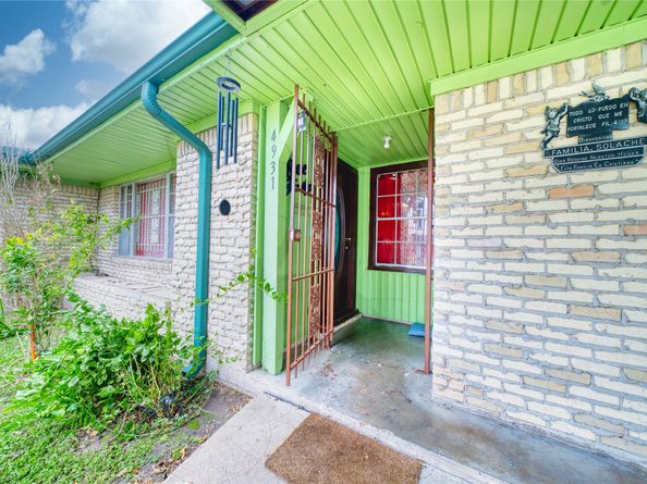 4931 Mercedes Lane, Houston TX 77022