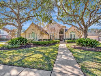 3923 Diamond Grove Court