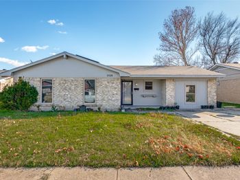 3528 Silverhill Drive