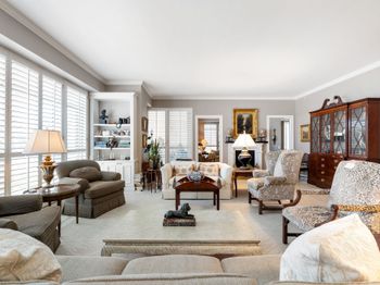 1100 Uptown Park Boulevard