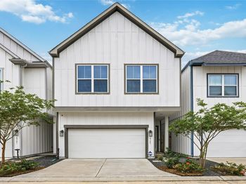 6723 Parker Oaks Lane