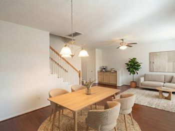 1424 W 24th Street