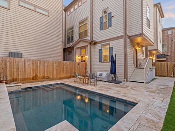 1621 W 23rd Street