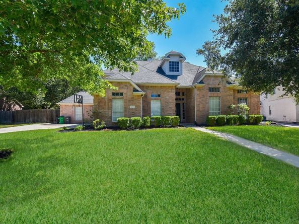 16522 Champions Cove Circle, Spring TX 77379