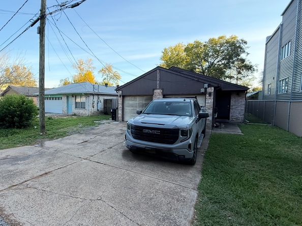 11931 6th Street, Houston TX 77072